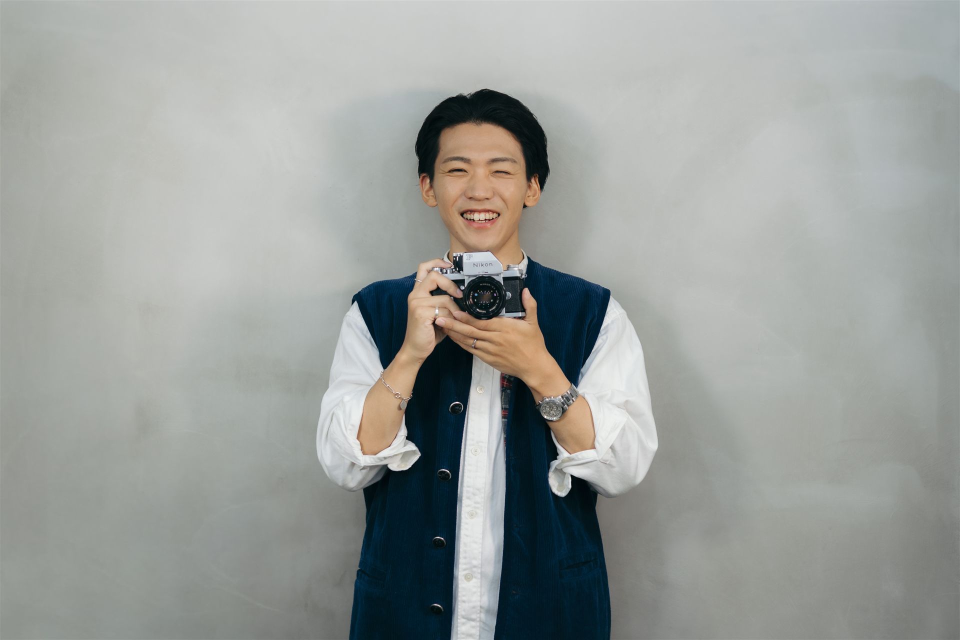 プロフィール